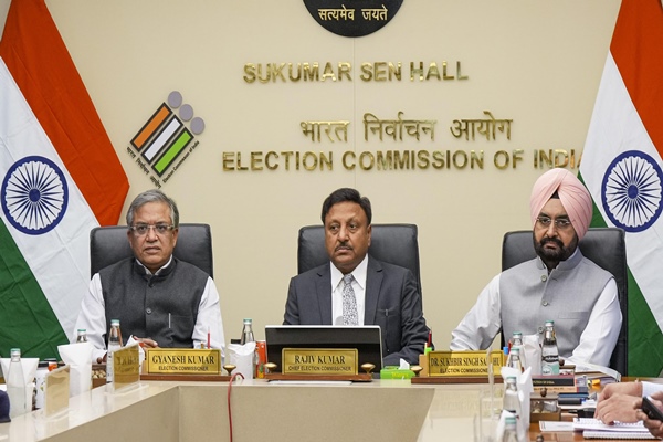 ECI Team Arrives in Srinagar for Key Discussions on Jammu and Kashmir Assembly Elections