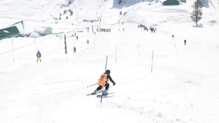 Gulmarg Gears Up for 5th Khelo India Winter Games from March 9-12