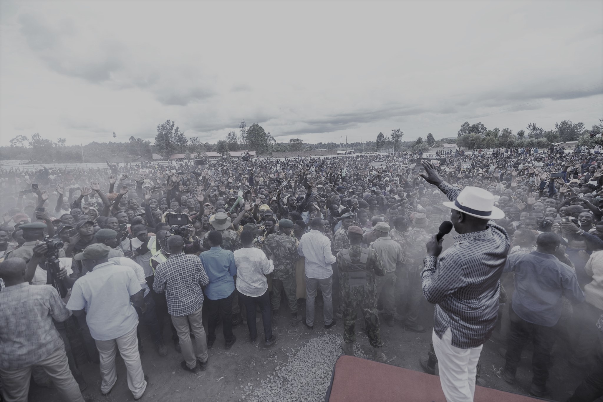 Shoe Thrown at Kenya's President Ruto During Rally Amid Growing Public Frustration