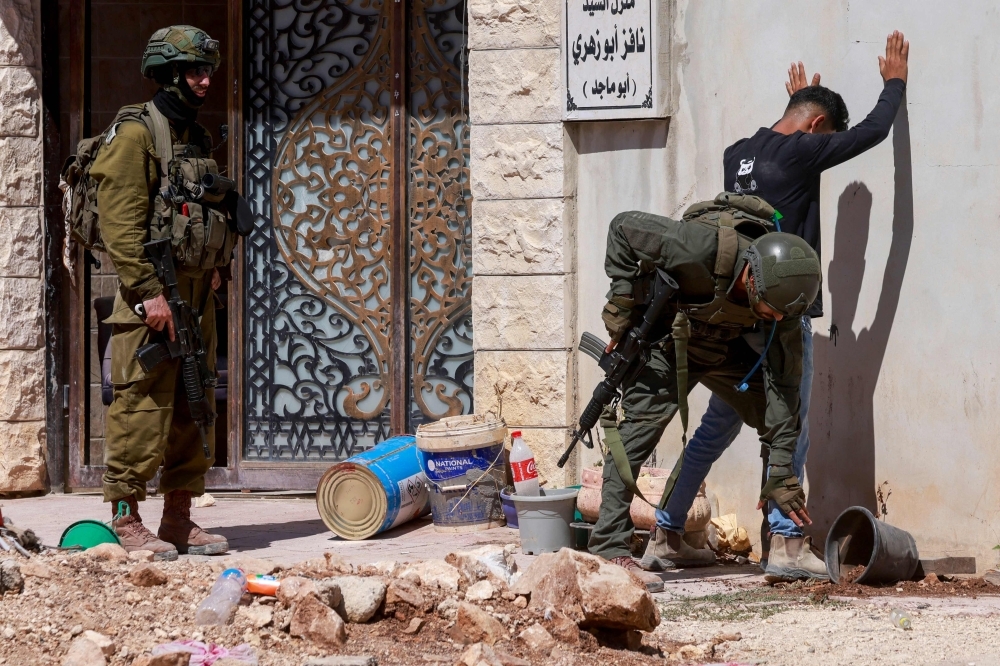 Ceasefire Talks Stall in Gaza as Hopes Diminish and Civilians Bear the Brunt