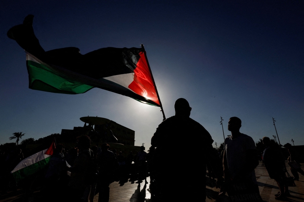 Hamas Refuses to Disarm Without Independent State Reaffirms Right to Resistance