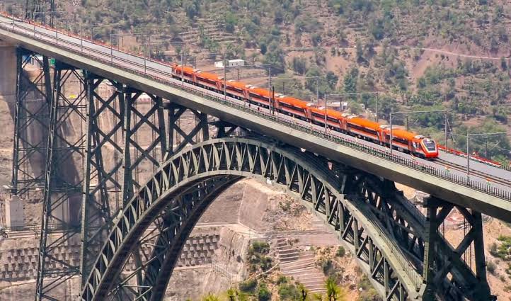Special Train Service from Budgam to Katra Brings Relief to Stranded Passengers