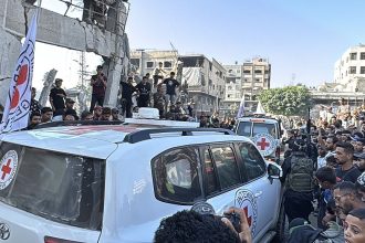 Hamas Begins Releasing Israeli Hostages as Trump Arrives in Israel for Landmark Peace Talks
