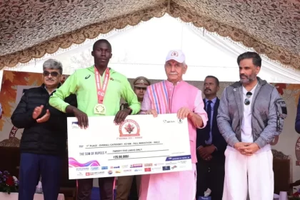 Lieutenant Governor Honors Kashmir Marathon 2025 Champions in Inspiring Ceremony