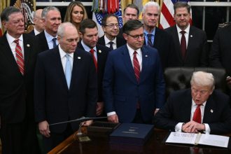 Congress Ends Historic 43-Day Shutdown Amid Partisan Tensions