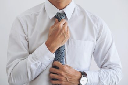 Male Civil Servants Can Breathe Easier — Neckties No Longer Mandatory, Says JPA