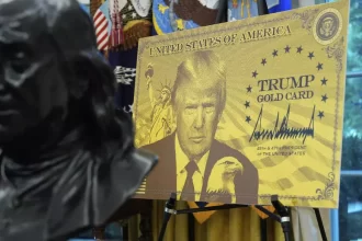 Trump Unveils High-Priced “Gold Card” Visa Program Promising Faster U.S. Residency for Global Investors