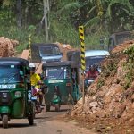 Clean-up hampered in Sri Lanka after floods and landslides leave nearly 500 dead