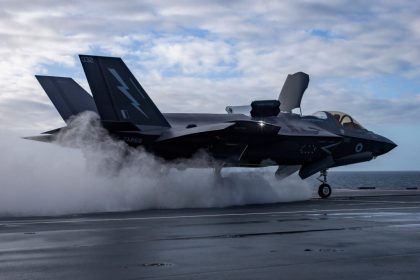 UK and France Conduct Joint Strike on IS Weapons Site Near Palmyra