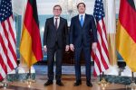 Germany Downplays Threat of US Invading Greenland Amid Arctic Security Talks