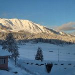 Gulmarg Freezes at –8.8°C as Relentless Cold Wave Tightens Its Grip on Kashmir