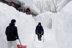 Mercury Soars After Historic Snowfall in Northern Japan, Raising Avalanche Fears