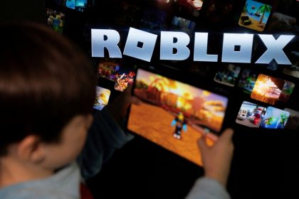 Australia Sounds Alarm on Roblox as Child Safety Fears Intensify