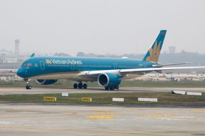 Vietnam Airlines to Reduce Domestic Flights Amid Fuel Shortages Triggered by Mideast Conflict