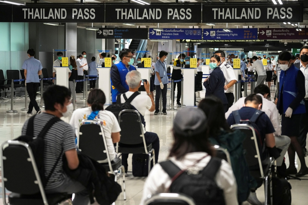 Thailand considers ending 60-day visa-free entry to tighten tourist checks