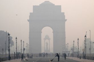 New Delhi rolls out major electric vehicle push to fight worsening air pollution crisis