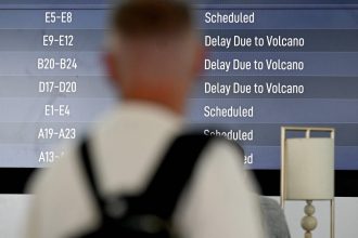 Jakarta and Three Other Airports Extend Shutdown as Anak Krakatau Eruption Disrupts Travel