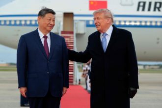 Trump Welcomes Xi With Red-Carpet Ceremony as US-China Talks Focus on Trade, AI and Iran