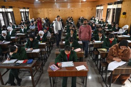 JKBOSE Bans Mobile Phones for Exam Supervisory Staff